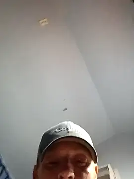 Snapshot of Rooster149628tim chatting on July 15, 11:04 am Rooster149628tim online show from July 15, 11:04 am