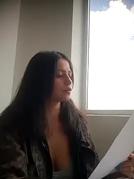 Snapshot of AriannaSoul chatting on September 19, 3:13 pm AriannaSoul online show from September 19, 3:13 pm