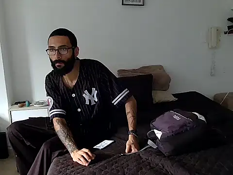 king masterr420 online show from March 19, 10:36 pm