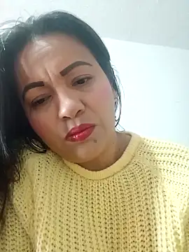 agatha sluttylatina online show from February 28, 2:01 am