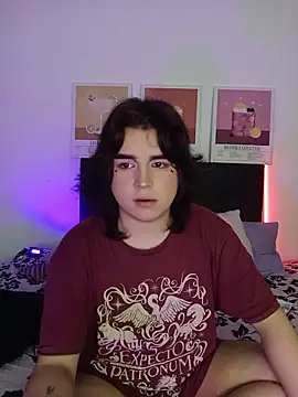 Snapshot of damienbeltmonth chatting on November 19, 2:22 am damienbeltmonth online show from November 19, 2:22 am