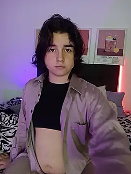 Snapshot of damienbeltmonth chatting on November 19, 11:38 pm damienbeltmonth online show from November 19, 11:38 pm