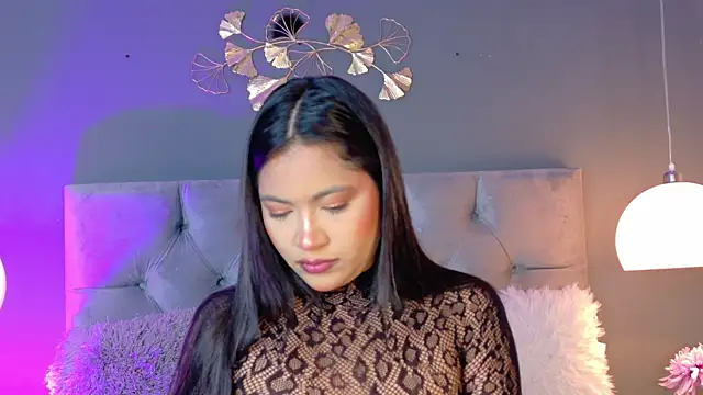 kendalFox  online show from April 22, 12:57 am