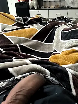 bigdick lickingexpert08 online show from November 18, 6:01 pm