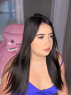 Emiily Moore1 online show from September 9, 9:14 pm