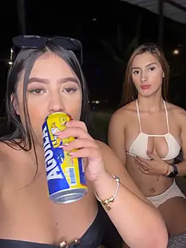 Emiily Moore1 online show from February 4, 11:42 pm