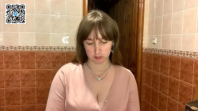 MaroonMoon  online show from September 27, 7:30 pm