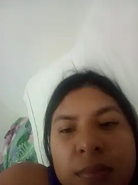 lizz star online show from March 8, 12:30 am