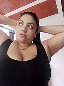 tiffany Johnson1 online show from April 19, 8:55 pm