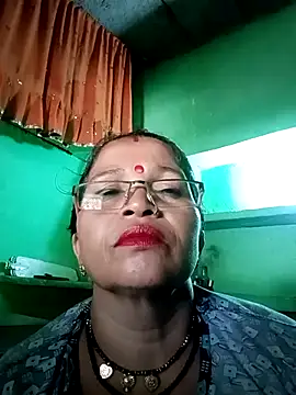 Manavi x online show from September 25, 8:29 am