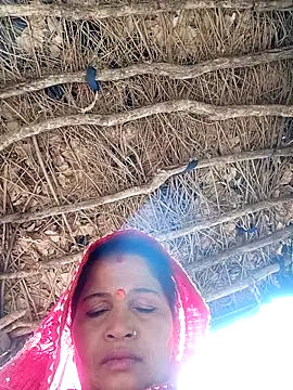 Manavi x online show from December 20, 9:27 am