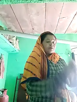 Manavi x online show from April 4, 2:21 am