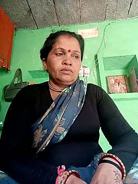 Manavi x online show from May 11, 8:42 am