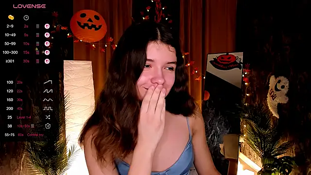 amy cute cat online show from October 29, 9:00 am