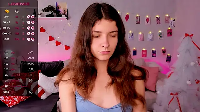 amy cute cat online show from December 19, 8:54 am