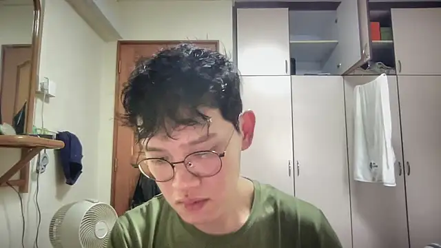 Passionatetwink2 online show from September 11, 4:34 am