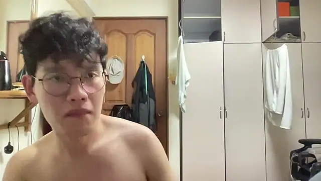 Passionatetwink2 online show from September 24, 11:46 am