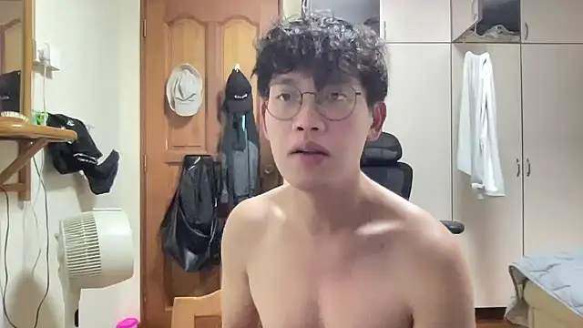 Passionatetwink2 online show from October 15, 11:32 am