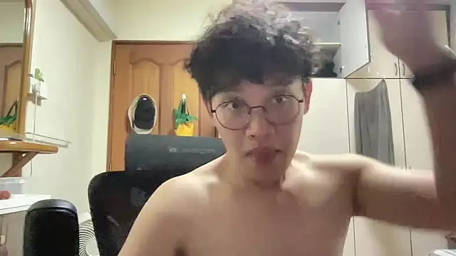 Passionatetwink2 online show from January 17, 4:11 pm