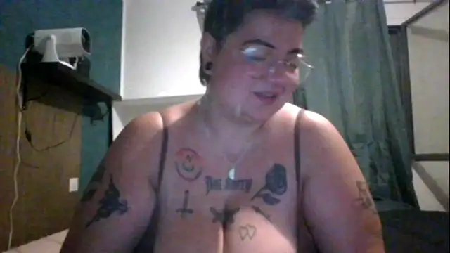 PirateXL online show from April 23, 11:29 pm