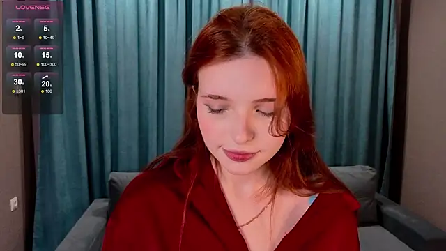 AnnieKim  online show from December 17, 2:12 pm