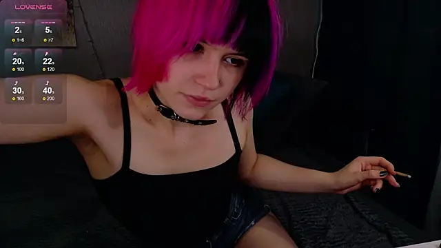 Snapshot of KikiMoor chatting on September 17, 3:19 am KikiMoor online show from September 17, 3:19 am