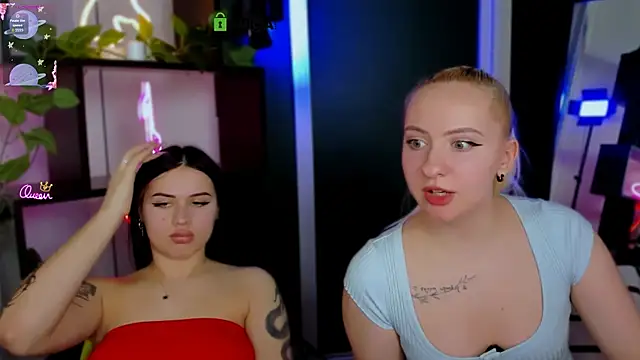 mila glow1 online show from March 31, 8:20 pm