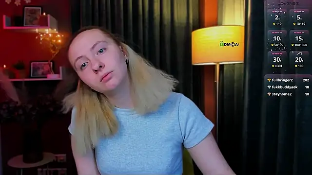 mila glow1 online show from April 21, 1:42 am