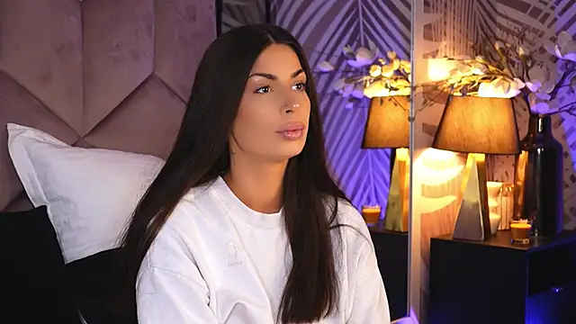 Snapshot of EvaRhea chatting on November 10, 3:49 am EvaRhea online show from November 10, 3:49 am