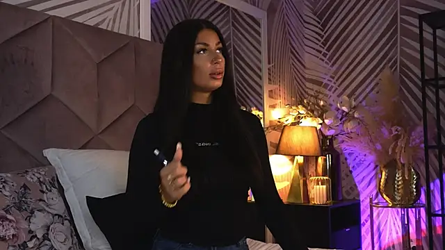 EvaRhea online show from April 20, 2:47 am