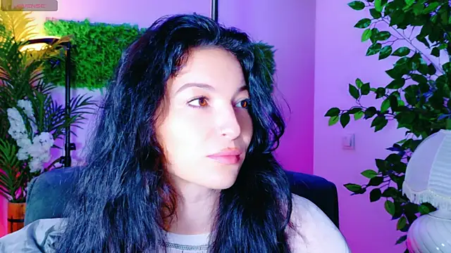 CutenessGirl online show from November 11, 7:41 am