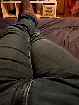 Horny mummy online show from December 2, 5:30 pm