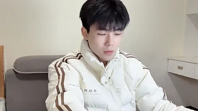 xiaoyang5200 online show from December 15, 2:32 pm