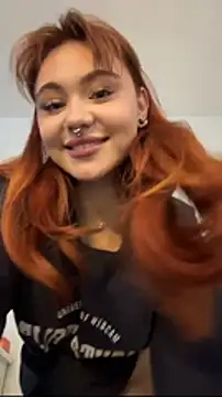 LunaMillie online show from January 11, 11:37 am