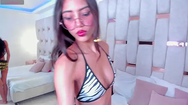 miyu lu online show from April 12, 2:11 pm