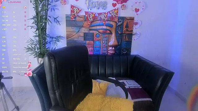 Snapshot of samanee_konn chatting on April 26, 7:11 pm samanee konn online show from April 26, 7:11 pm