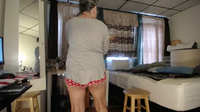 ANALTRAINING4U2 online show from March 8, 3:56 pm