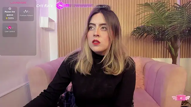 Snapshot of Jenny_Wolridge_ chatting on October 15, 8:20 pm Jenny Wolridge  online show from October 15, 8:20 pm