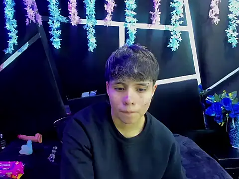 Snapshot of Bruno_Cruzz chatting on September 10, 2:22 am Bruno Cruzz online show from September 10, 2:22 am