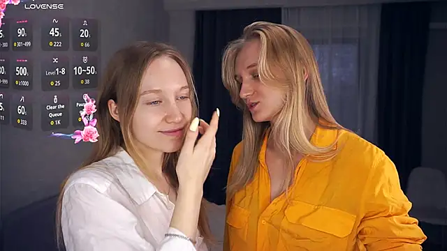 EarnestineGyllenband online show from October 12, 6:56 am