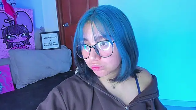 sophiievv online show from February 4, 8:03 pm