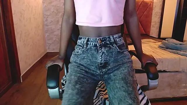 Snapshot of katia_green1 chatting on September 19, 2:40 pm katia green1 online show from September 19, 2:40 pm