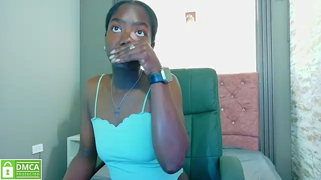 Snapshot of katia_green1 chatting on September 23, 11:57 am katia green1 online show from September 23, 11:57 am