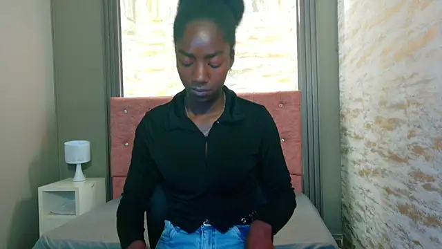 Snapshot of katia_green1 chatting on September 25, 11:36 am katia green1 online show from September 25, 11:36 am