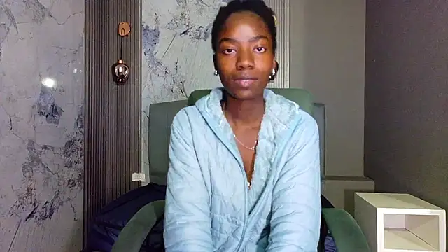 Snapshot of katia_green1 chatting on December 3, 11:41 am katia green1 online show from December 3, 11:41 am