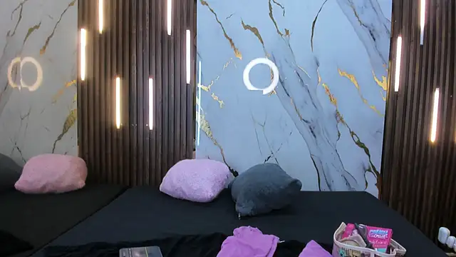 VictoriaDuart online show from October 25, 8:36 pm