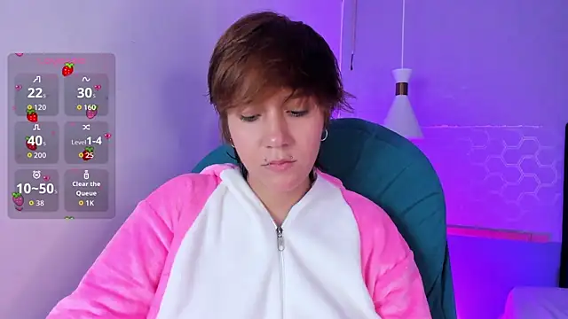 Snapshot of Tsuki_Maru chatting on May 11, 11:13 pm Tsuki Maru online show from May 11, 11:13 pm