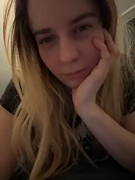 ellieen online show from November 21, 11:03 pm