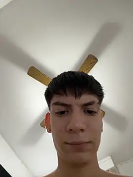 Luck  090 online show from November 4, 9:25 pm