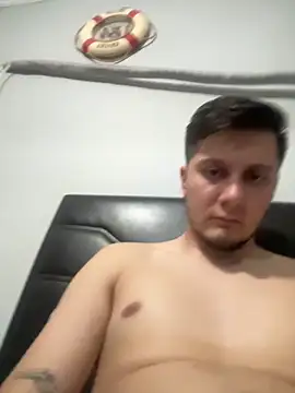 Snapshot of bogerkek chatting on May 15, 8:16 pm bogerkek online show from May 15, 8:16 pm